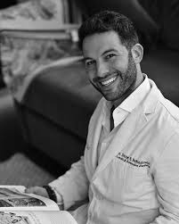 Dr. Daniel Rubinshtein